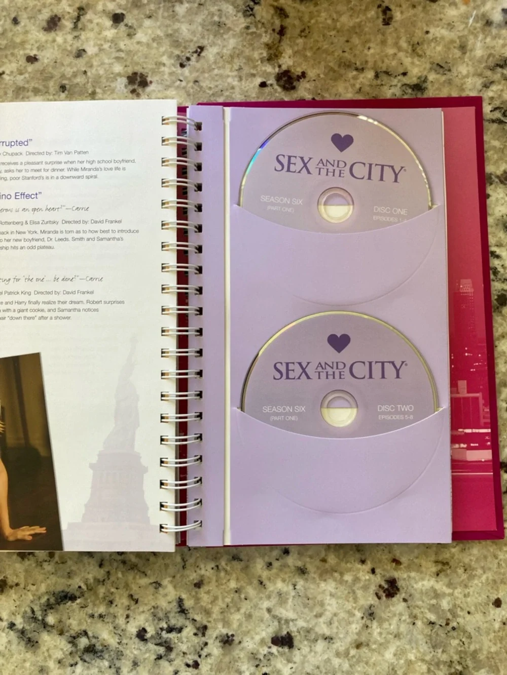 Sex and the City Complete Series - Picture 10 of 16